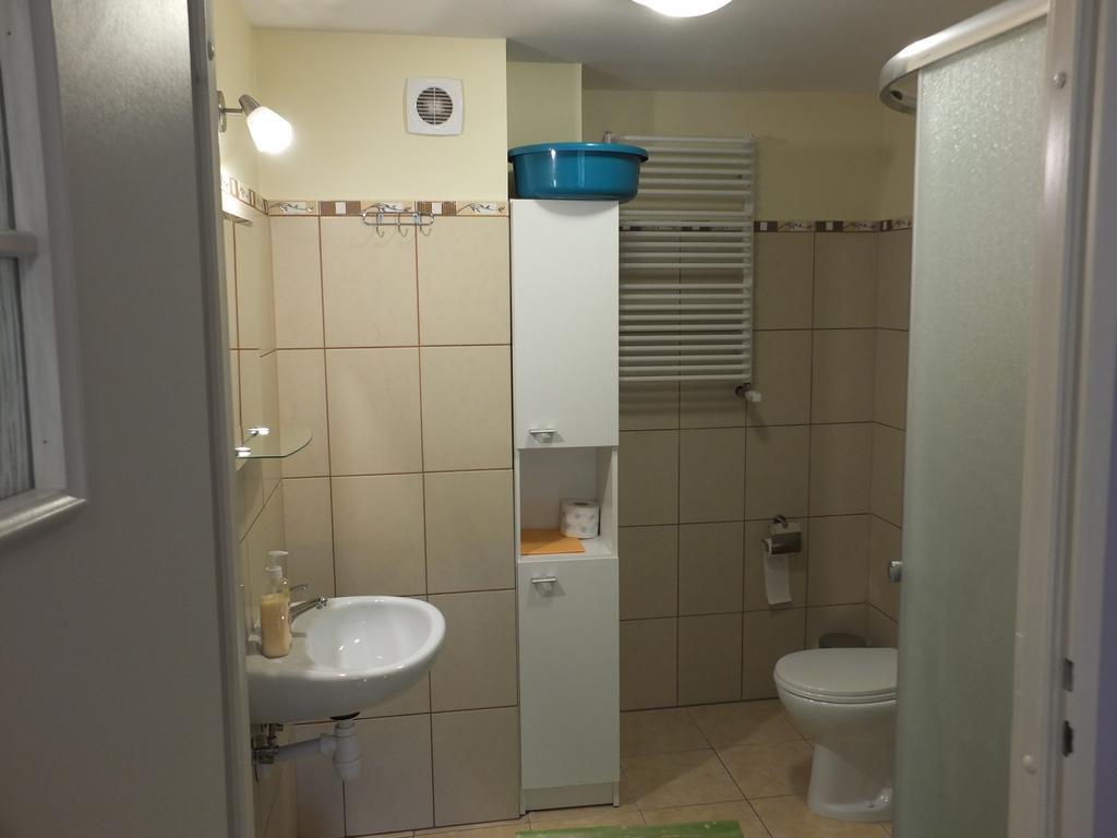 Dwor Klewiny Villa Bagian luar foto