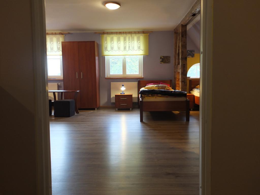 Dwor Klewiny Villa Bagian luar foto